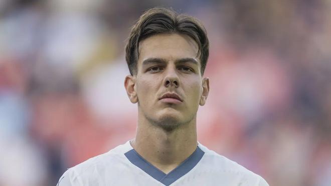 火爆，辽超总决赛大连队vs本溪队共有55678名观众观战